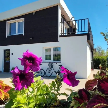 4 Bedroom House With Playground, Bbq & Free Parking Riga Exterior photo