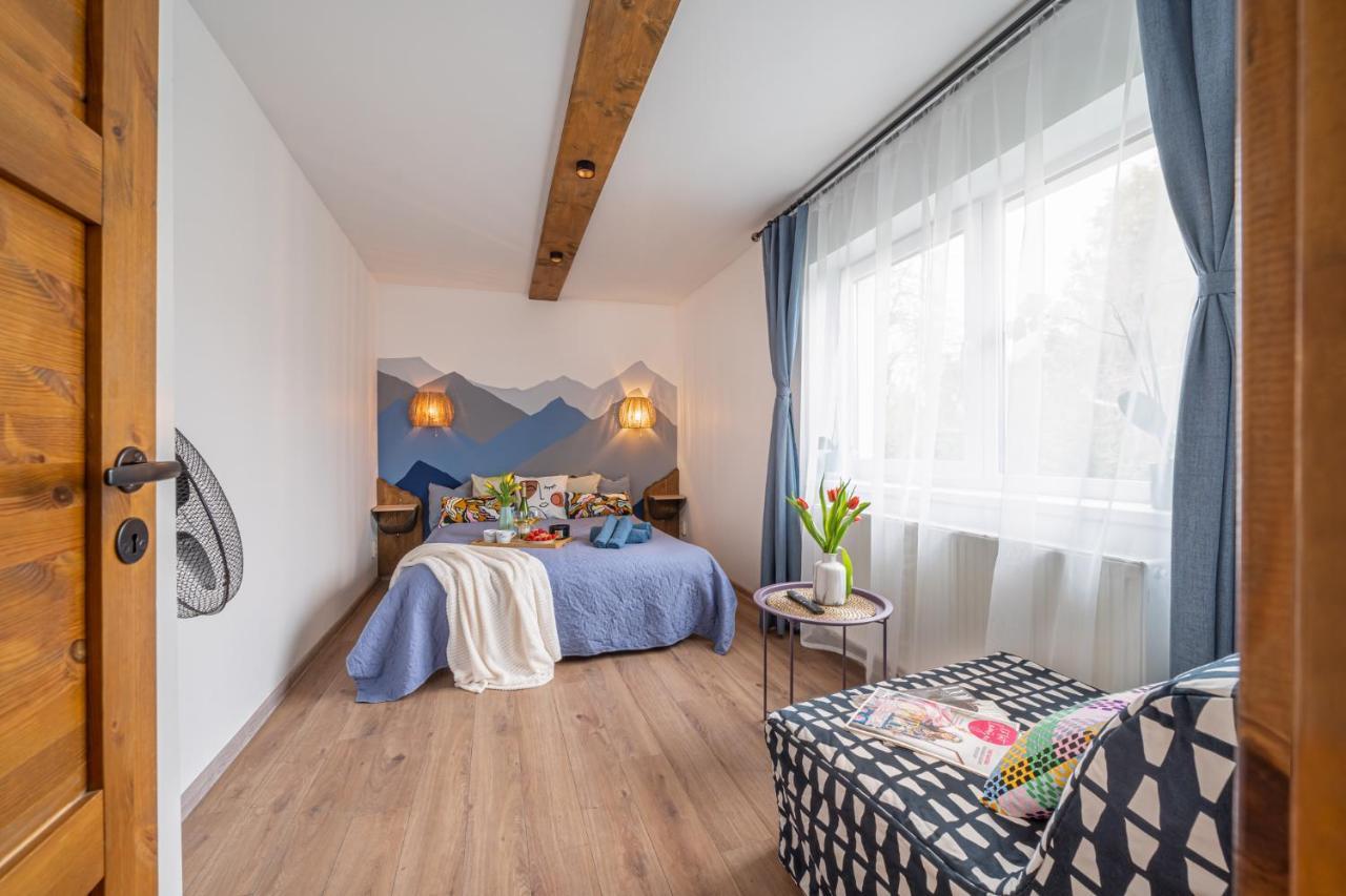 4 Bedroom House With Playground, Bbq & Free Parking * Riga