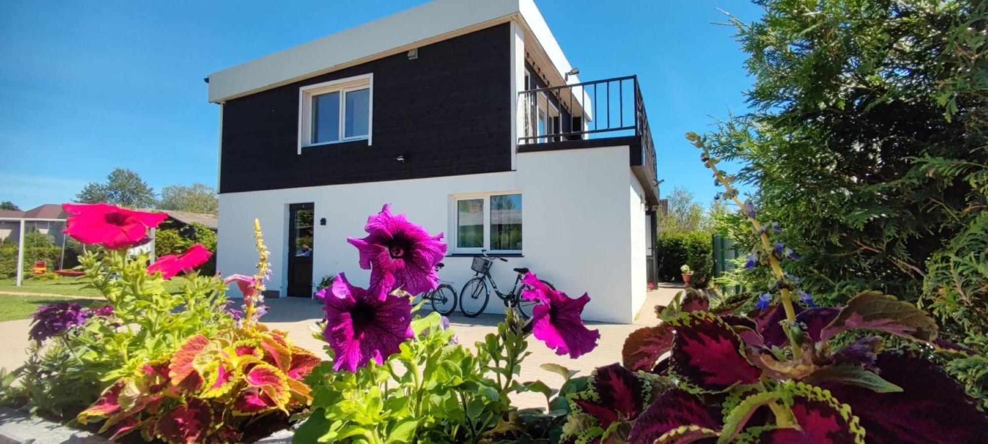 Casa vacanze 4 Bedroom House With Playground, Bbq & Free Parking Riga