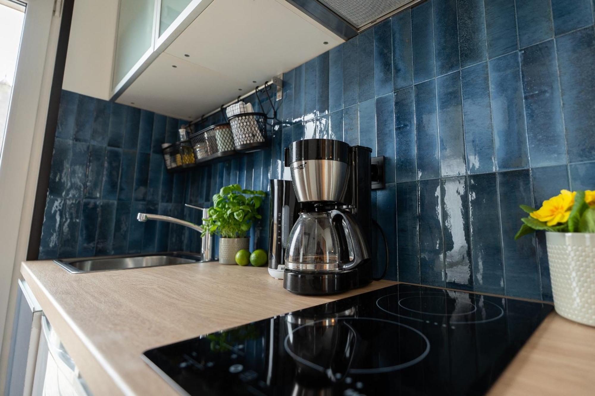 4 Bedroom House With Playground, Bbq & Free Parking 度假居