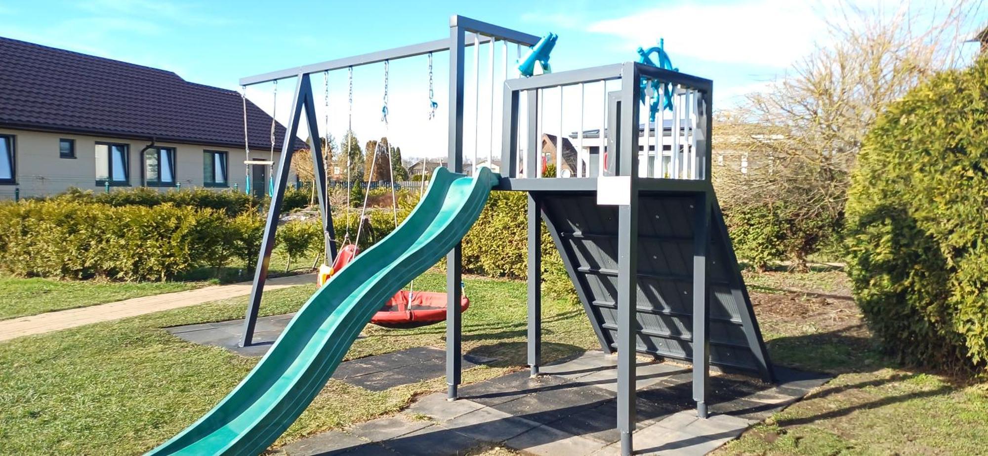4 Bedroom House With Playground, Bbq & Free Parking Casa vacanze Riga